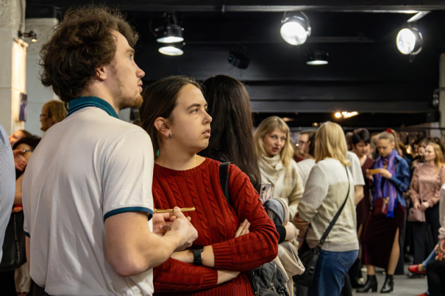 DAR_8977-Улучшено-Ум. шума+